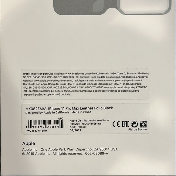 New APPLE IPhone 11 Pro Max Leather Folio Case in Black - Picture 14 of 14